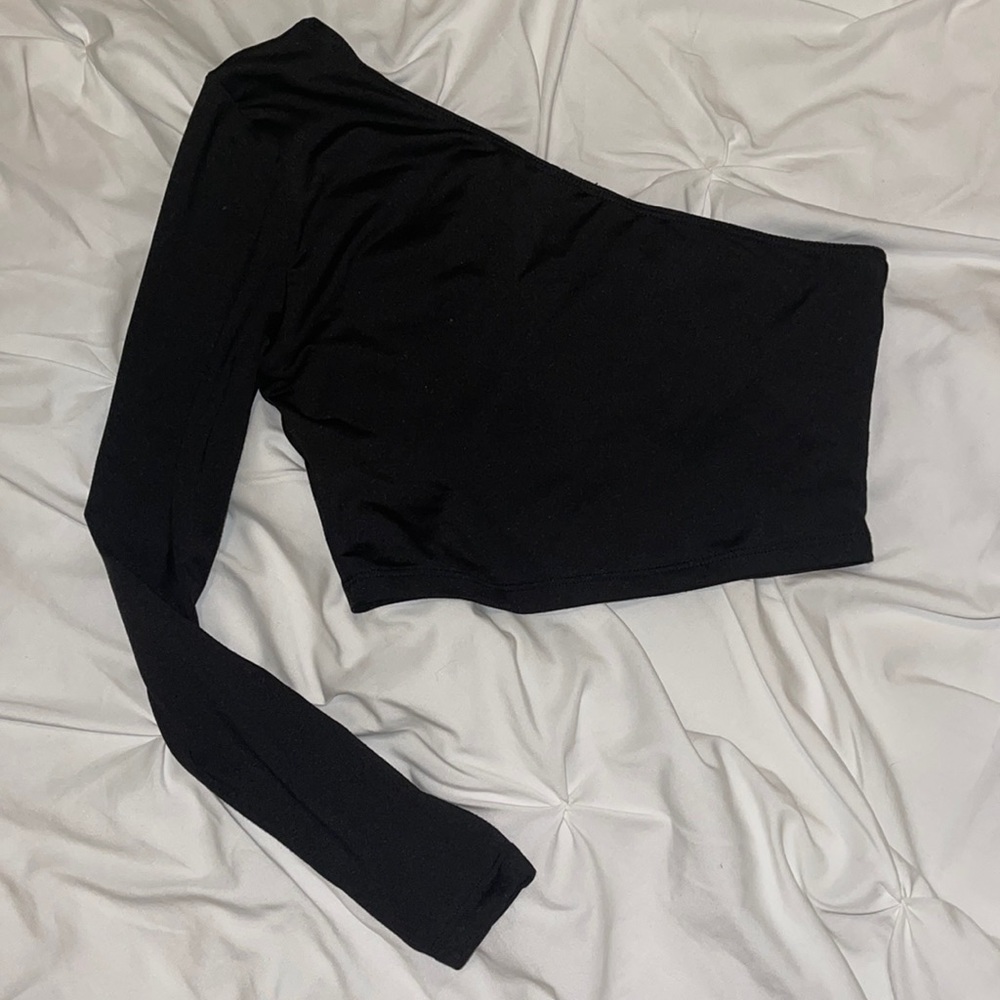 one shoulder shein crop top - Picture 3 of 3